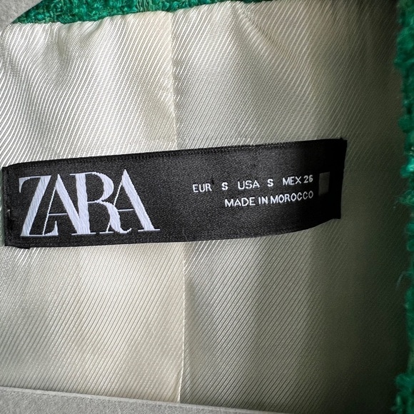 Zara Jacket in Size Small - Picture 3 of 12
